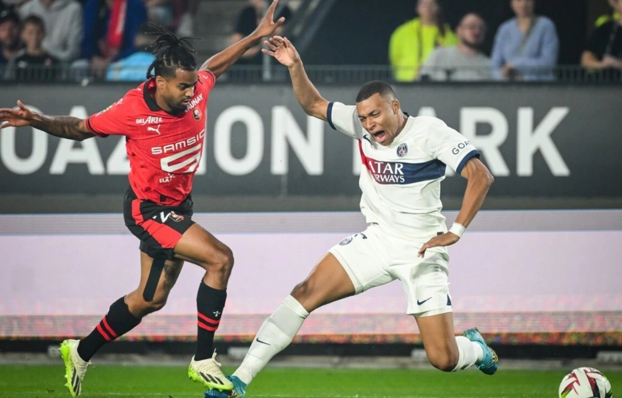 巴黎圣日耳曼法甲击败克莱蒙姆巴佩帽子戏法的简单介绍 巴黎圣日耳曼法甲击败克莱蒙姆巴佩帽子戏法的简单介绍